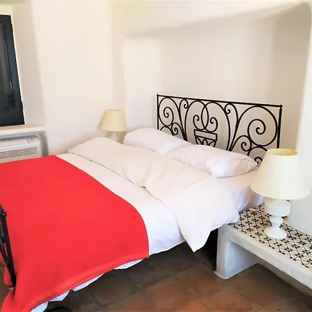 Apart-hotel Ravino Secret Retreat