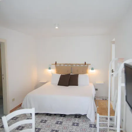 Apart-hotel Ravino Secret Retreat 2*