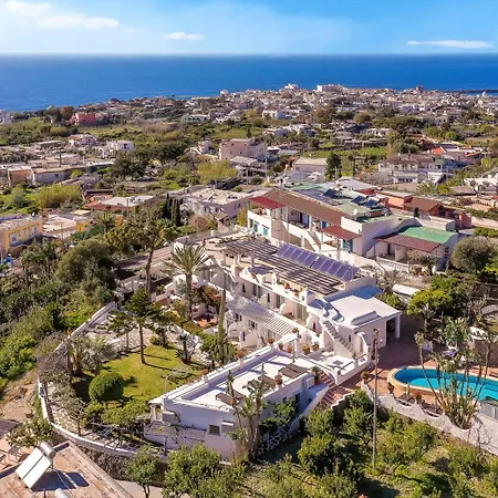 Apart-hotel Ravino Secret Retreat 2*