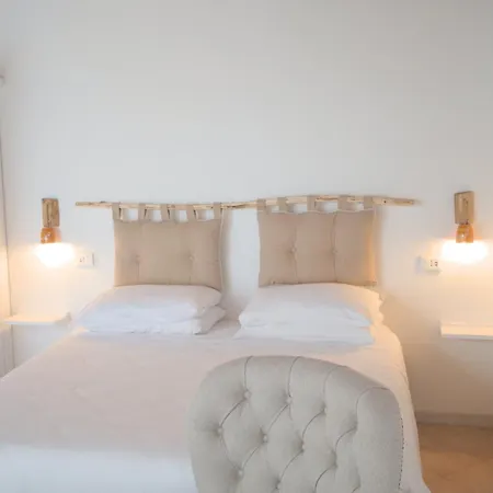 Ravino Secret Retreat Aparthotel 2*