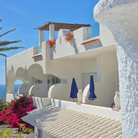 Ravino Secret Retreat Aparthotel