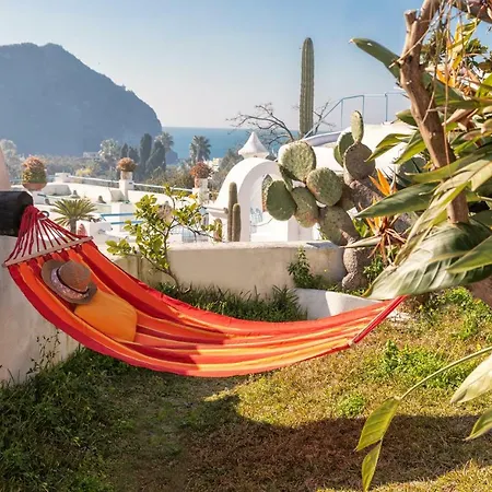 Ravino Secret Retreat Hotel apartamentowy 4*