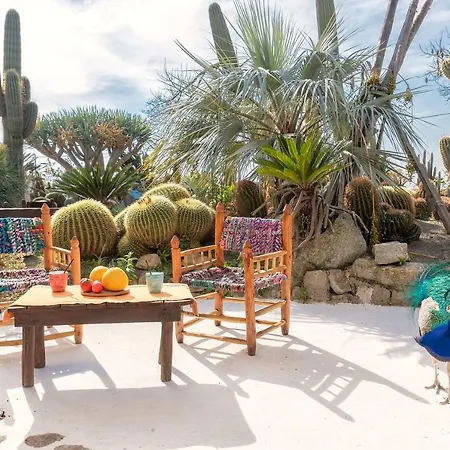 Ravino Secret Retreat