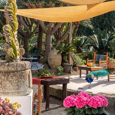 Ravino Secret Retreat Hotel apartamentowy 4*